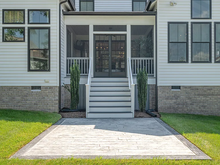 3618 Graythorne Dr — Photo 63