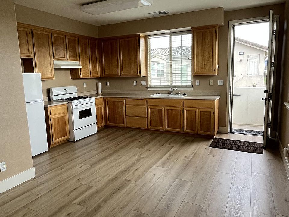 1st image of 1464 Trombetta St #1464