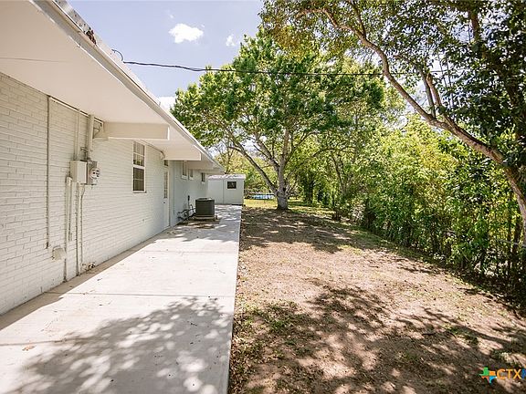 5th image of 2807 Bluebonnet St