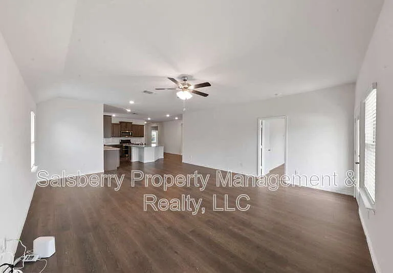 503 Willow View Way — Photo 8