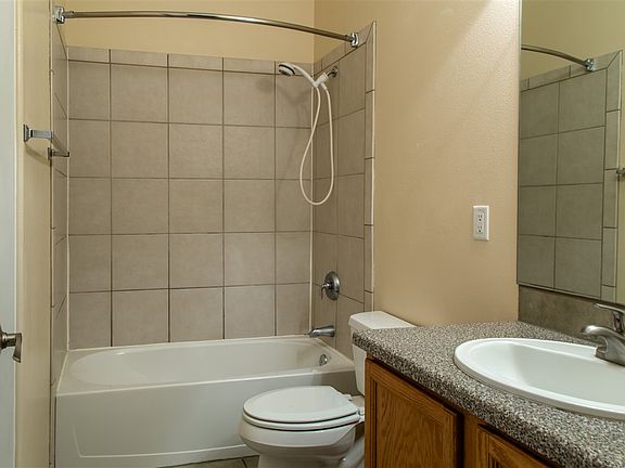 5th image of 575 Aster St