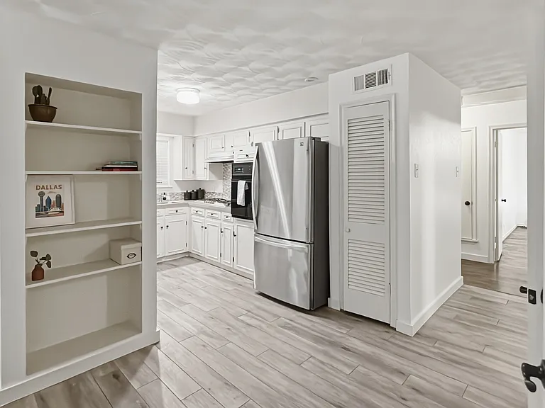 10838 Marchant Cir — Photo 11