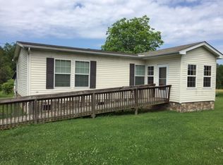 1531 Nease Rd, Bybee, TN 37713