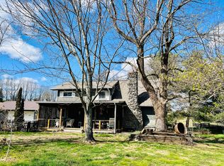 5231 Lexington Rd, Danville, KY 40422