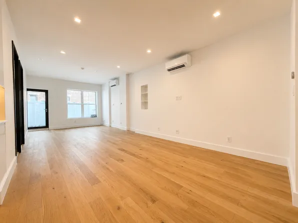 100 2nd Ave APT 2, New York, NY 10003