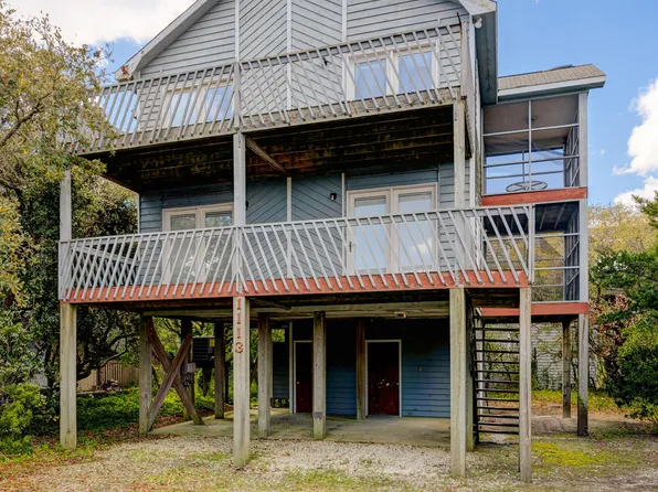 1113 Canady Avenue, Topsail Beach, NC 28445