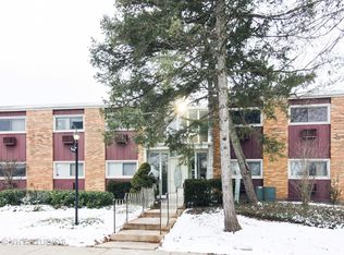 1320 Lore Ln APT 206, Lombard, IL 60148