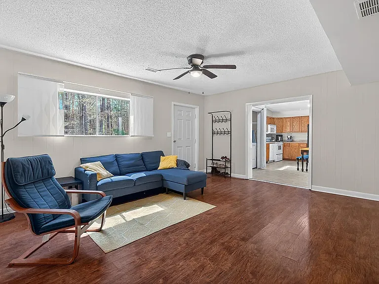 920 Shadylawn Rd — Photo 22