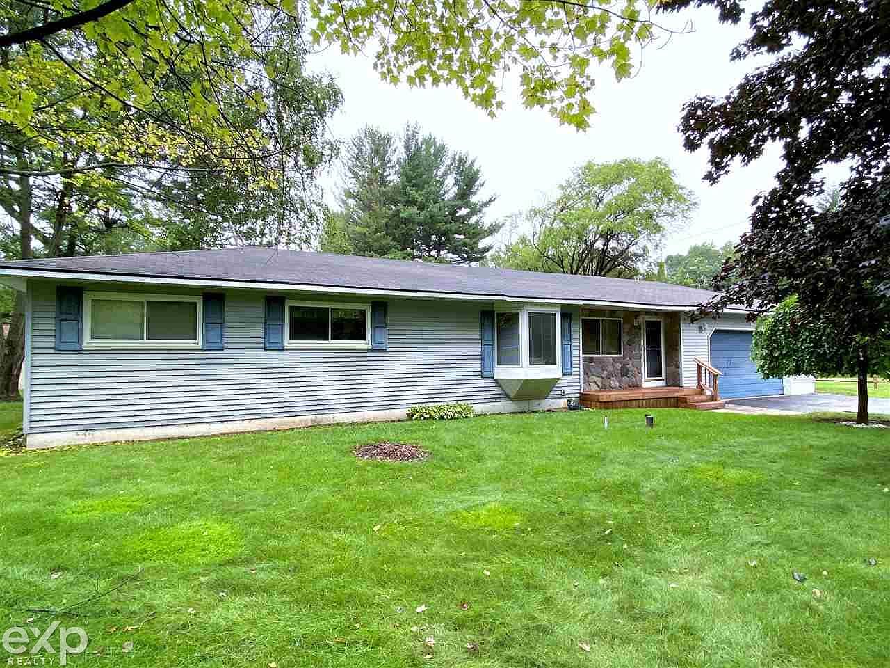 5152 Whipple Lake Rd, Clarkston, MI 48348 Zillow