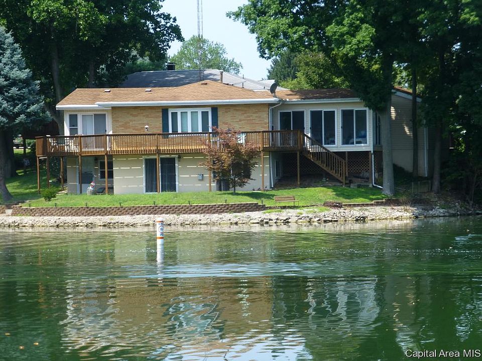 1st image of 561 Lemon St