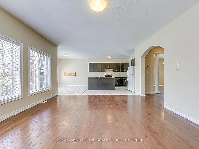 816 Roulston St — Photo 21