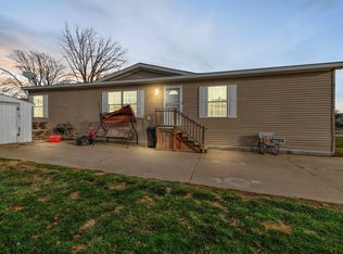 23313 Stone Castle Dr, Clinton Township, MI