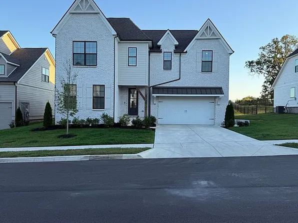 3321 Longport Ln, Thompsons Station, TN 37179