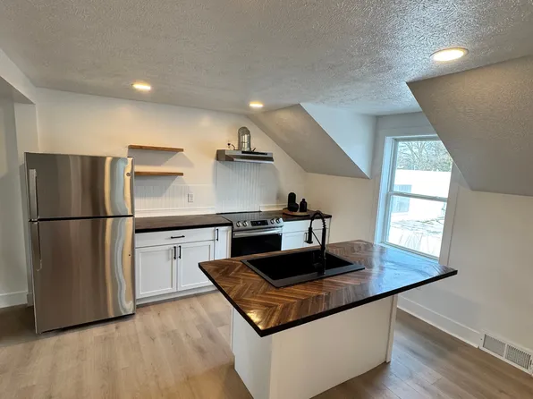 722 W Saginaw St #2, Lansing, MI 48915