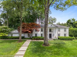 2727 Indian Mound Rd, Bloomfield Hills, MI 48301