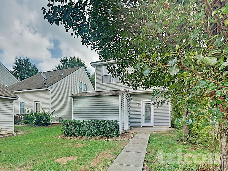 12401 Walden Lea Dr — Photo 16