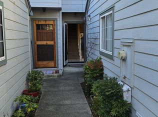 1287 Eardley Ave, Santa Rosa, CA 95401