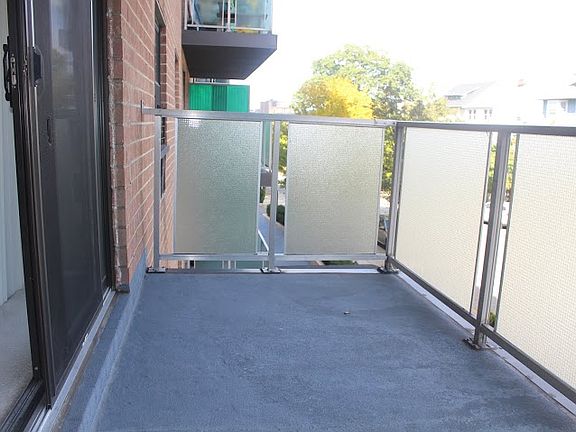 4th image of 145 Valentine Lane #3G