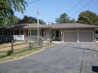 19964 Northern Pine Rd, Council Bluffs, IA 51503