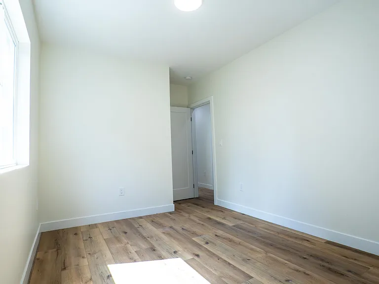 10819 S Western Ave #3/4 — Photo 17