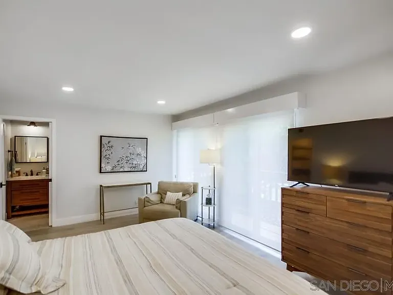 6952 Camino Amero — Photo 36