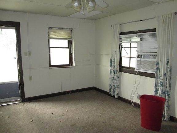 5th image of 2103 C Ave