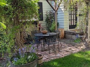 22 S Groveland Ave, Medford, OR