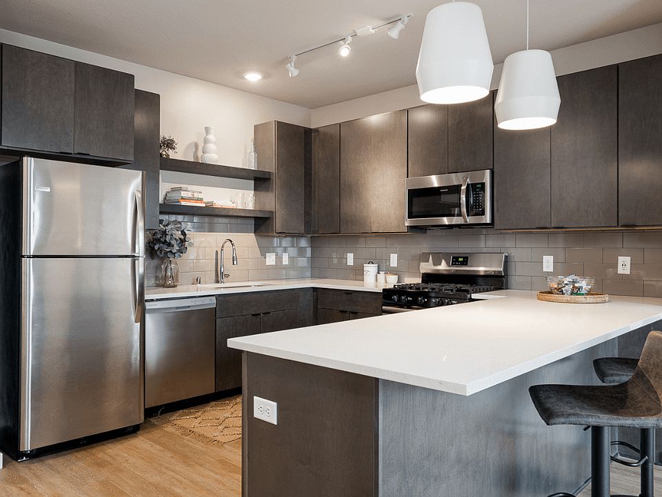 1st image of 4621 Snelling Ave #5068939