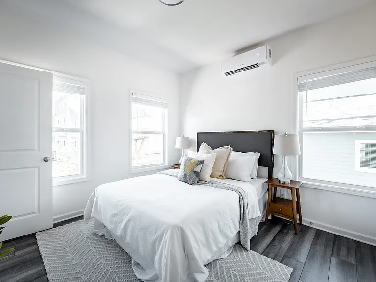 1351 Finley St NE #B — Photo 11