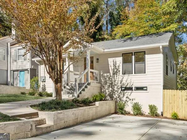 1917 Thompson Ave, East Pt, GA 30344