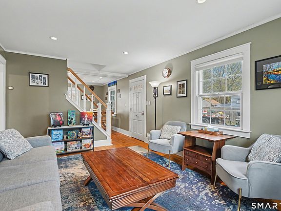 3rd image of 4 Dallas Street