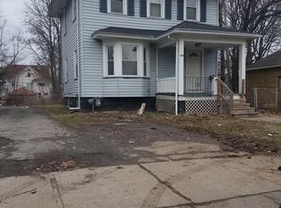 124 Devonshire Ct, Rochester, NY 14619