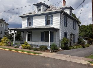 128 W High St, Woodstock, VA