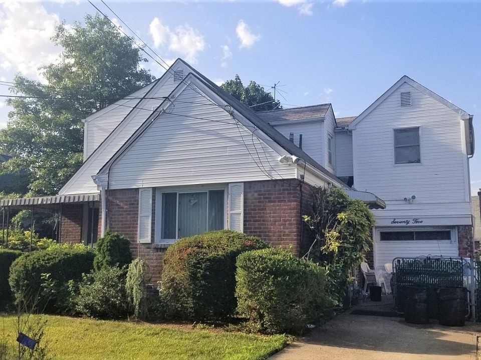 2nd image of 75 Botsford St