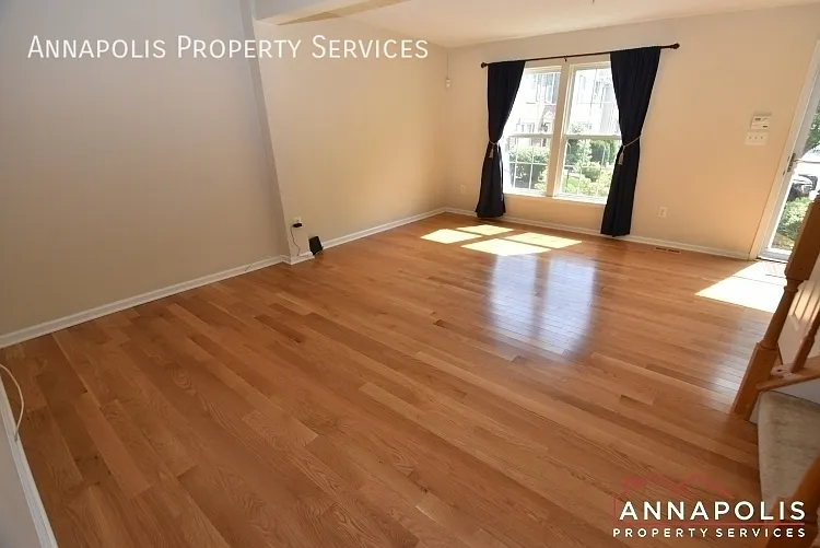 8735 Thornbrook Dr — Photo 8