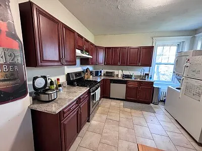 726 Washington St #6 — Photo 3
