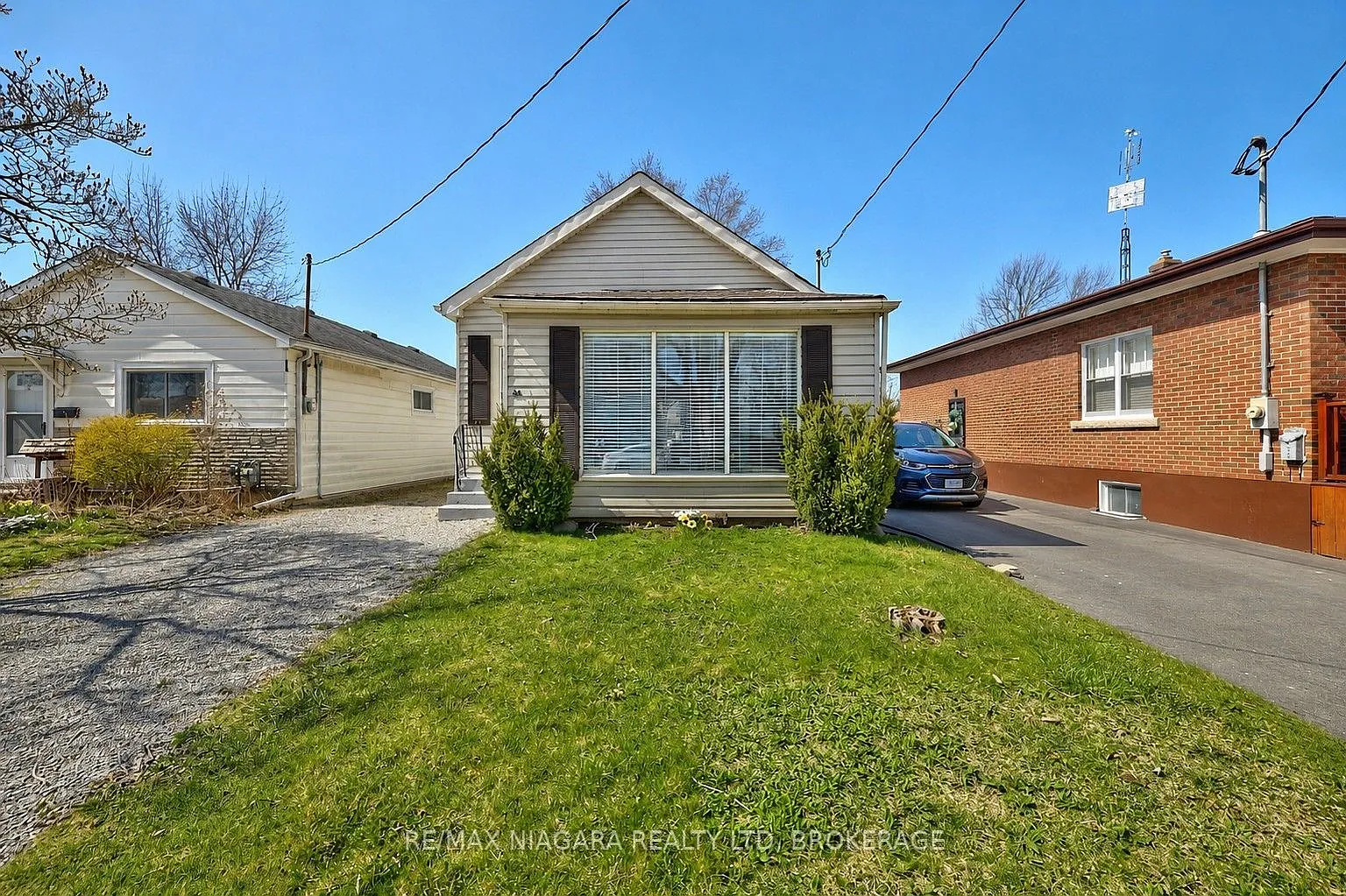 3 bed, $2,500 — Photo 2