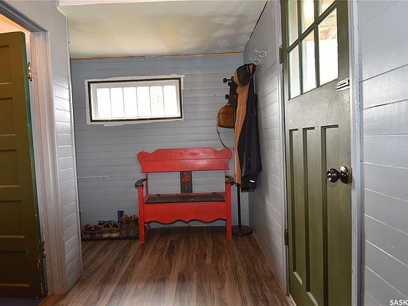 2nd image of 218 4A STREET E