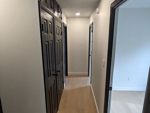 4th image of 9696 Adair Ct