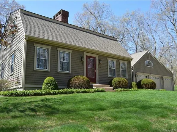 206 Turnpike Rd, Willington, CT 06279