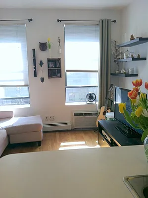 Rented by Picture Realty Inc. | media 23