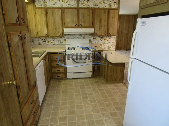 730 Stimpson Rd — Photo 10