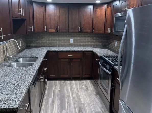 8 Court, 8 Court St, Cortland, NY 13045