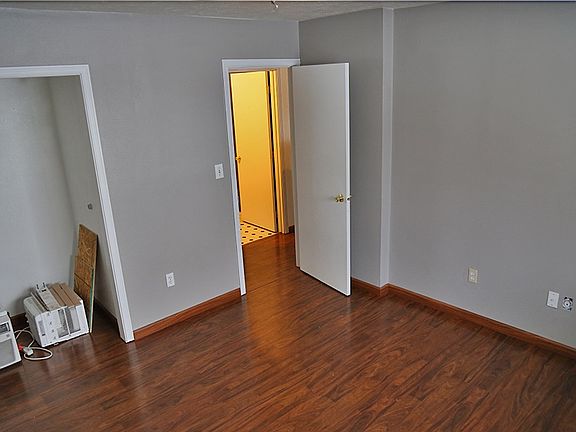 4th image of 13306 W 13th Ave