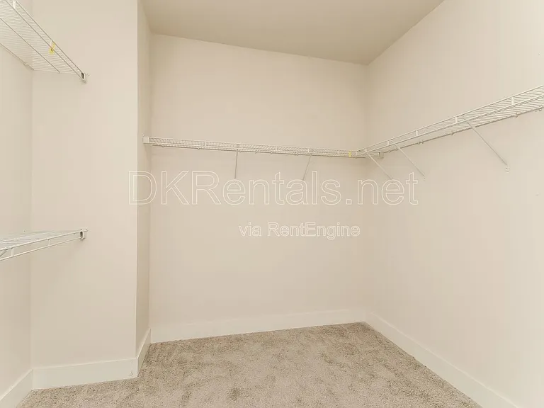 140 Stewart Glen Dr — Photo 11