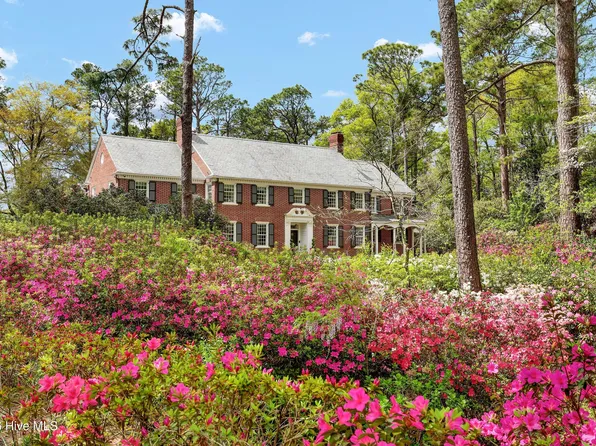 708 Forest Hills Drive, Wilmington, NC 28403