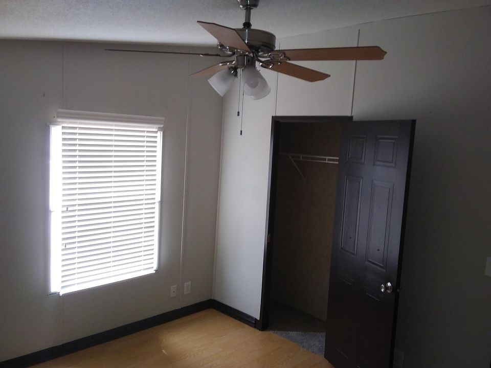 1st image of 815 Evening Dr