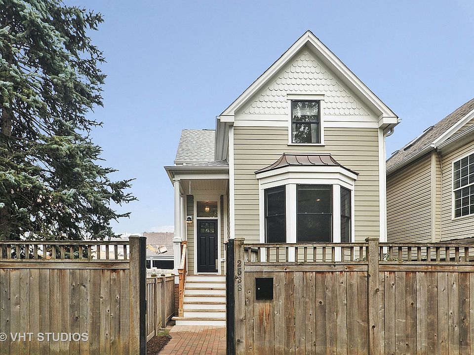 1st image of 2538 W Medill Ave