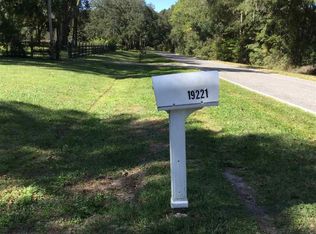 19221 SW 30th Ave, Newberry, FL 32669