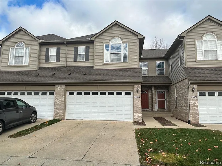 41484 Glade Rd — Photo 1